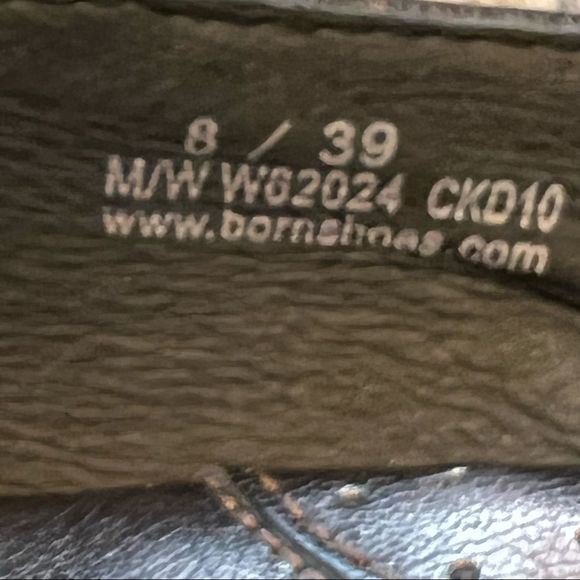 BORN Pleated Front Flats - Picture 9 of 12